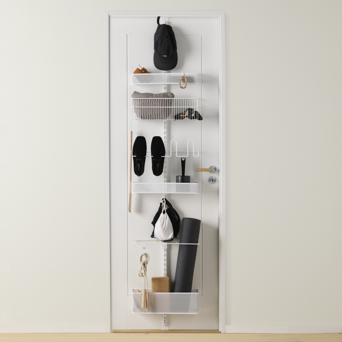 An overview of the Classic by Elfa range for doors.