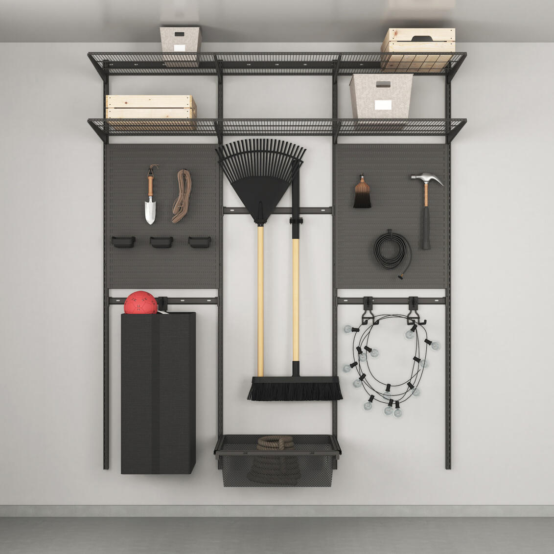 Säilytysehdotuksia puutarhatyökaluille.