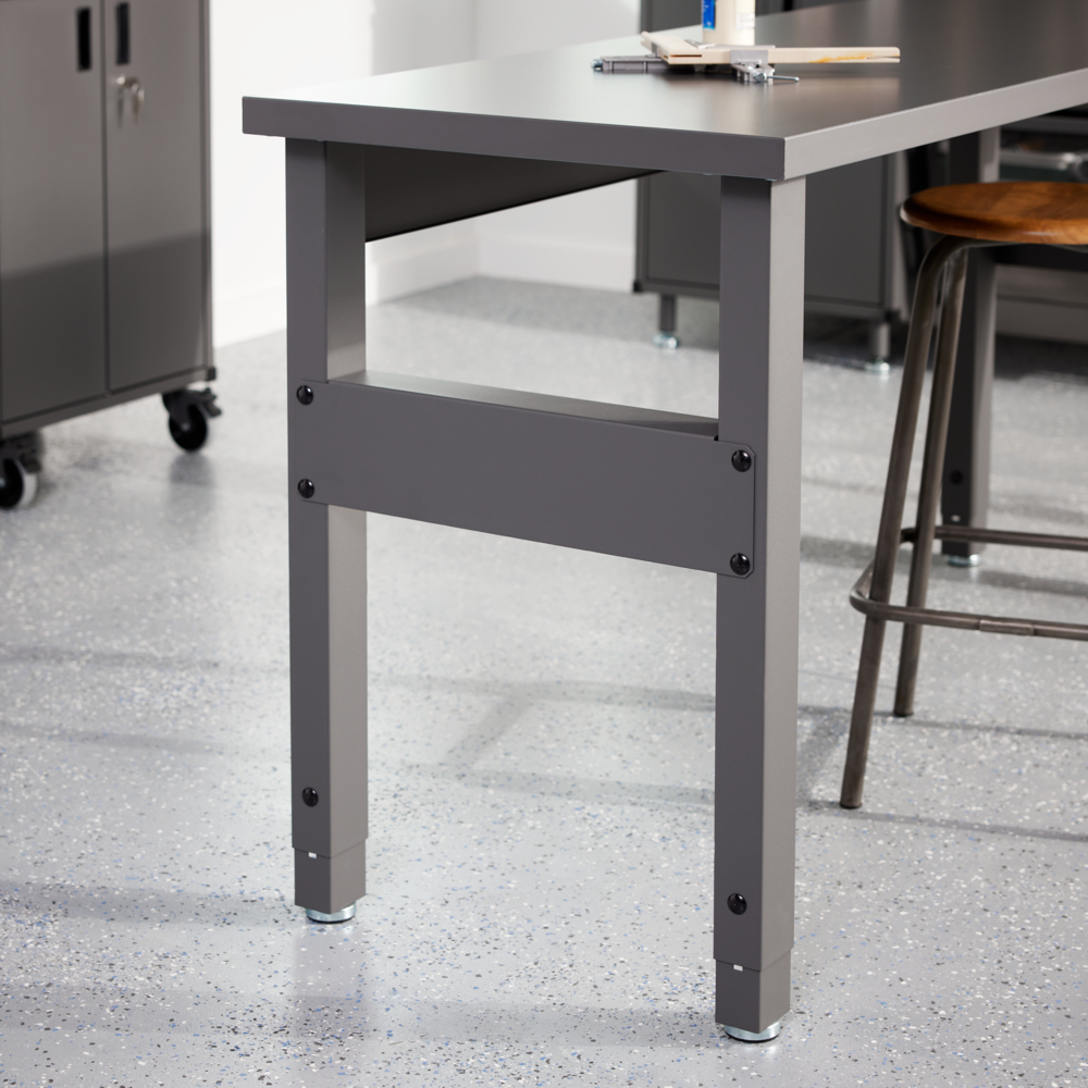 /-/media/qbank/product-image---product-in-function/function_garage__work_bench_legs.ashx